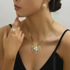 韩版韩式小清新甜美女士耳环项链套装个性花朵夸张设计食指戒首饰耳饰+项饰+手饰常规