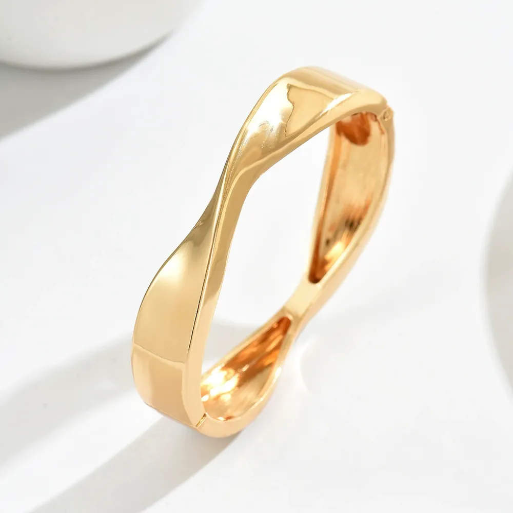 Fashion Women'S Bangle Geometric Designer Polished Gold Bangle Elegant + - Image 3