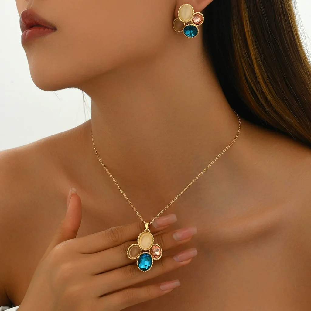 Geometric Luxury Women'S Necklace & Earring Set Inlaid Stud Earrings Long Elegant Gold Plated Inlaid
