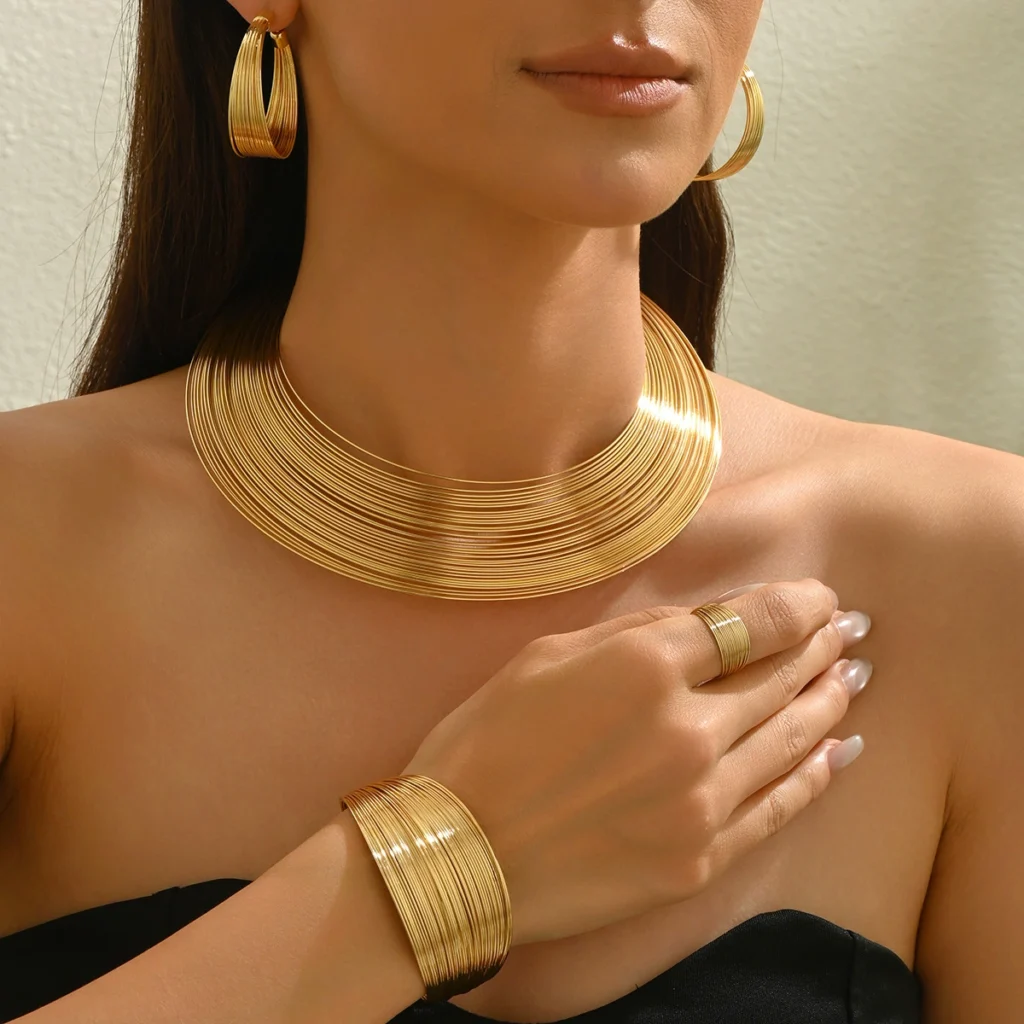 Vintage European Multi-Layer Gold Jewelry Set Geometric Line Open Adjustable Bangle Jewelry Set Top