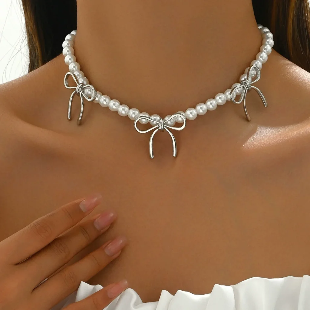 European Women'S Beaded Necklace Designer Pearl Bow Elegant Choker Bead Alloy Bow