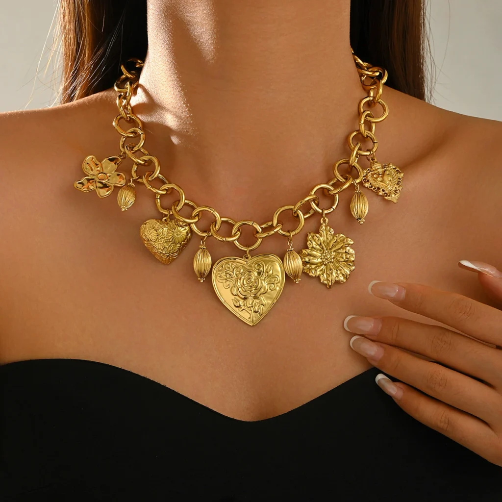 Jewelry Geometric Luxury Heart Pendant Long Necklace Choker