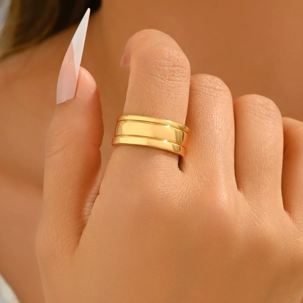 Luxury European Ring Set Geometric Plain Band Ring Designer Elegant Index Ring Plain Band Polished