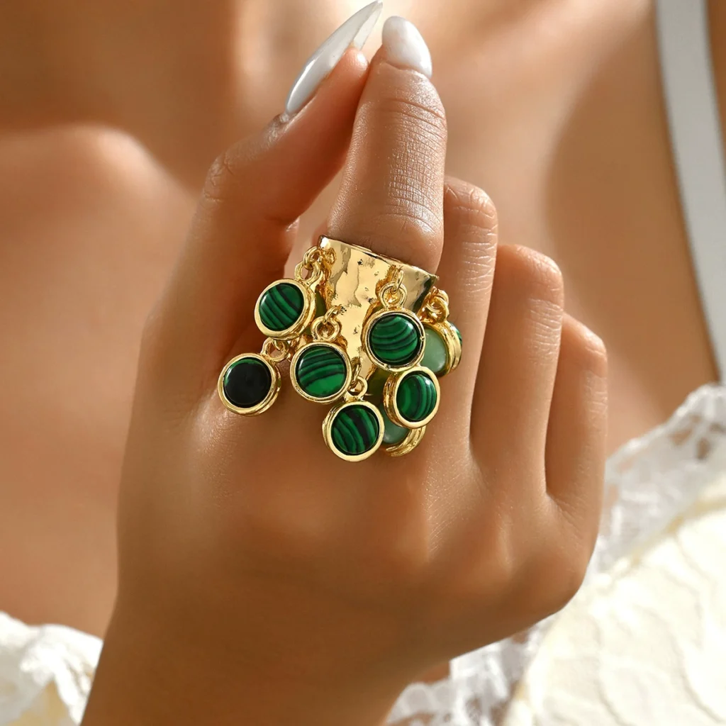 Vintage European Women'S Ring Designer Open Inlaid Ring Inlaid Luxury