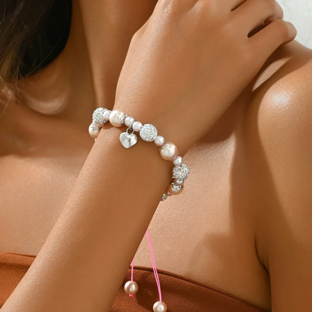 Minimalist Fashion Women'S Pearl Bracelet Designer Heart Elegant Woven Bangle Natural Stone Woven
