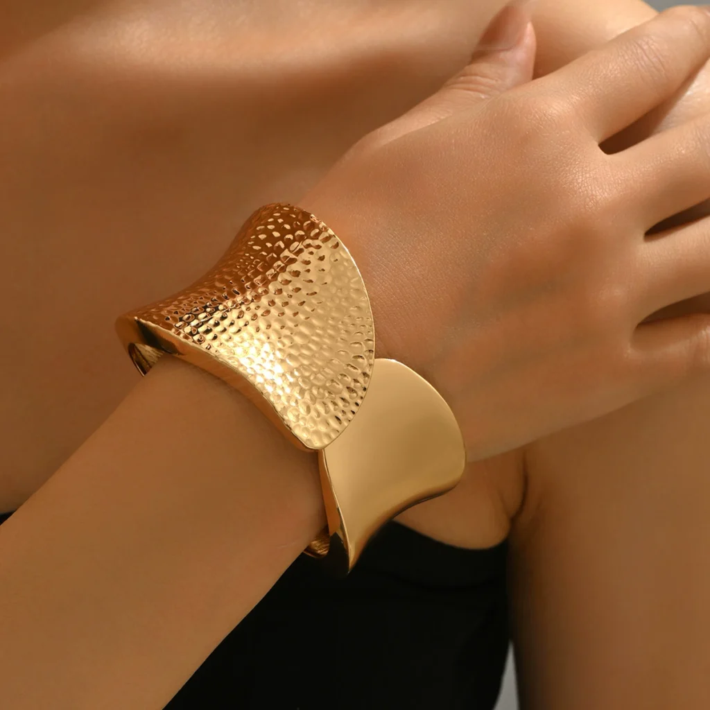 European Women'S Bangle Geometric Gold Polished Open Bangle Designer Elegant European Elegant